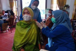 Ketua TP PKK Sibolga ajak kader sukseskan vaksinasi COVID-19
