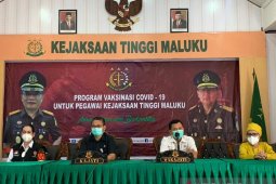 Ratusan ASN  Kejati Maluku ikuti vaksinasi tahap dua