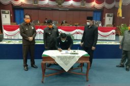 DPRD Belitung sahkan tiga raperda menjadi peraturan daerah