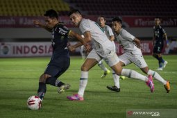 Piala Menpora: Persib lolos ke final meski ditahan imbang PSS Sleman 1-1