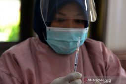 Ulama Aceh Tamiang sarankan vaksinasi di malam hari