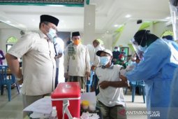 Sebanyak 13.815 lansia di Babel terima vaksinasi COVID-19