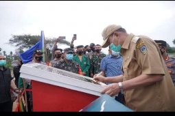 Wali kota tanda tangani prasasti renovasi RTLH kerja Latsitardanus