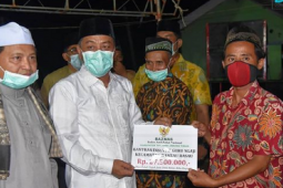 Plh Bupati Tanjabtim gelar safari ramadhan dan serahkan bantuan