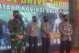 Kapolri: TNI-Polri dorong vaksinasi massal untuk pulihkan Bali