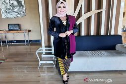 Perempuan sangat dihargai dan bisa berkiprah di bidang apapun