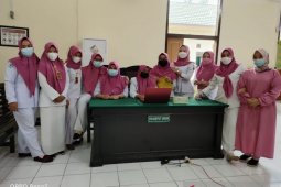 Kartini-Kartini "penghadang" COVID-19