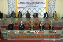Wali Kota paparkan prestasi pada paripurna HUT Banda Aceh ke 816