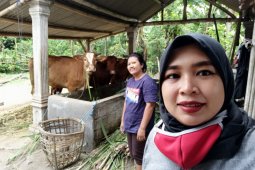 Mantri BRI Kharisma sepenuh hati layani nasabah di tengah pandemi
