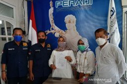 Seorang kades di Banyumas lawan terduga pemeras dengan melapor ke kepolisian