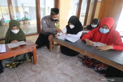Polisi Ajar Baca Al-Qur&rsquo;an
