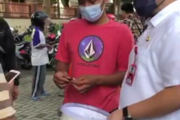 Bupati Kediri batalkan aturan sewa lahan parkir