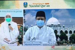 Gubernur Khofifah dan  kepala daerah se-Jatim "khataman Al Quran"