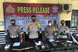 Polres Balangan jaring belasan knalpot bising