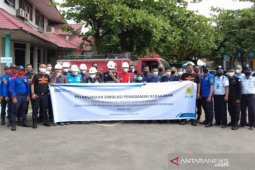 PLN Padangsidimpuan bersama Damkar Simulasikan penanganan api