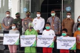 BPJS Ketenagakerjaan Pematangsiantar serahkan beasiswa pendidikan