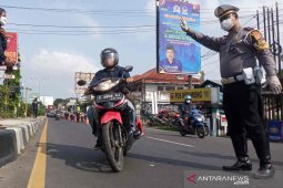 Jalur arteri Cirebon ramai dilintasi pemudik sepeda motor