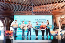 BRI - Kemenparekraf  luncurkan debit BRI Wisata Nusantara