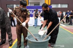 Polda Riau musnahkan 26,83 Kg sabu