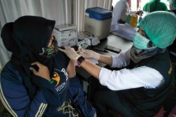 Jawa Barat tingkatkan vaksinasi di daerah padat penduduk