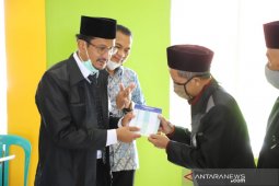 2.000 guru madrasah di Garut peroleh insentif