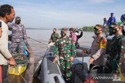 TNI-Polri patroli antisipasi pemudik masuk Tanjungbalai via jalur perairan