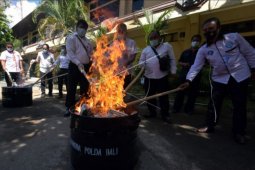Pemusnahan barang bukti kejahatan