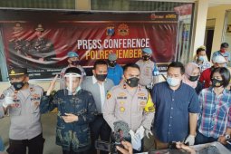Dosen Unej pelaku pelecehan seksual terhadap anak akhirnya ditahan polisi
