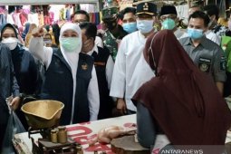 Khofifah: Tenang "emak-emak", harga kebutuhan pokok stabil