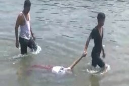 Mayat perempuan ditemukan terapung di laut Sibolga