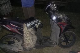 Tiga remaja putri meninggal akibat tabrakan motor dengan Xenia di Bungo