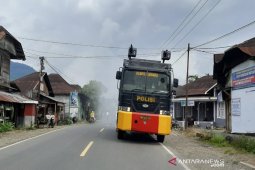 Antisipasi COVID-19, Sipirok disemprot cairan disinfektan