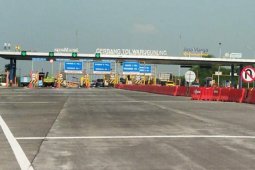 Kendaraan menuju Surabaya melalui GT Warugunung mulai meningkat