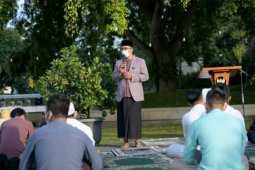 Gubernur Emil dan keluarga rayakan Idul Fitri di rumah dinas