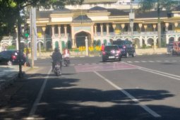 Hari Raya pertama Idul Fitri 1442 H Kota  Medan terlihat sepi