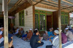 Pengamat : Haulan sama "mendayung perahu satu dua tiga pulau terlampaui"