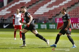 PSV raih tiket Liga Champions meski cuma bermain imbang, AZ ke Liga Europa