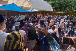 Rektor UIM: AG KH Sanusi Baco sosok panutan yang kharismatik