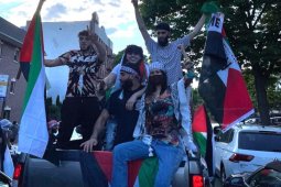 Bella Hadid ikuti aksi dukung Palestina di New York