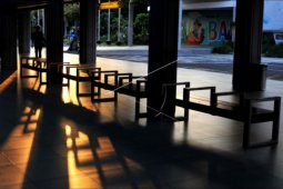 Suasana hari terakhir larangan mudik di Bandara Ngurah Rai