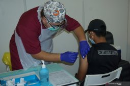 Jumlah COVID-19 di Malaysia melonjak 6.075 kasus