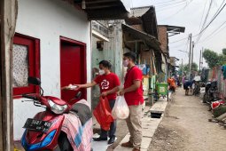 Peringati Harkitnas, PSI gelar aksi sosial di Surabaya