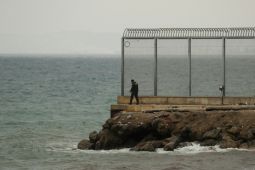 Krisis migrasi, Spanyol tutup perbatasan dengan Maroko dekat Melilla