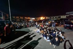 Polisi amankan ratusan orang saat razia tempat hiburan malam di Medan