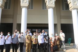 Perkembangan pembangunan asrama haji di Indramayu diapresiasi DPRD Jabar