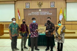Pemkab Kediri gandeng UGM kembangkan pertanian