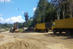 Masyarakat pertanyakan Izin galian C