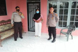 Warga Desa Sendang Rejo Langkat dihebohkan maling tanpa busana masuk ke rumah