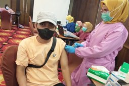 Karyawan hotel dan restoran di Banjarmasin rampung divaksin