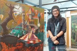 Bertahan saat pandemi, pelukis Tommy Karmawan kini akrabi media sosial
